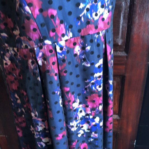 Motherhood maternity party dress XL/Dark blue&rose pattern/black dot overlay - Picture 14 of 17